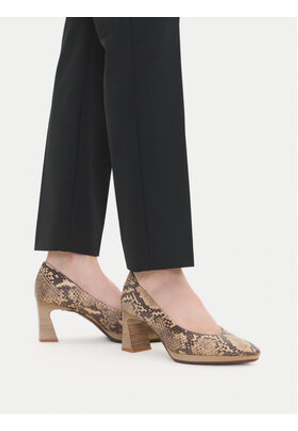 Hispanitas Półbuty HI254245 Czarny. Kolor: czarny. Materiał: skóra