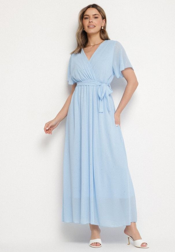 Born2be - Niebieska Brokatowa Sukienka Koktajlowa Ozdobiona Paskiem Ziliane. Okazja: na imprezę. Kolor: niebieski. Wzór: aplikacja. Styl: wizytowy