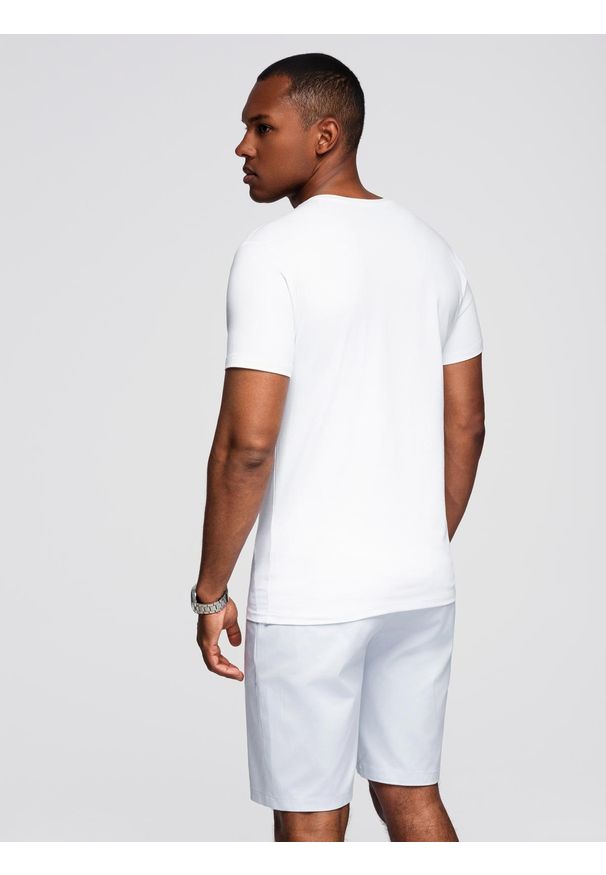 Ombre Clothing - Męski t-shirt V-neck SLIM FIT z elastanem i printem – biały V2 OM-TSBC-0221 - XXL. Okazja: na co dzień. Typ kołnierza: dekolt w serek. Kolor: biały. Materiał: elastan. Wzór: nadruk. Styl: casual