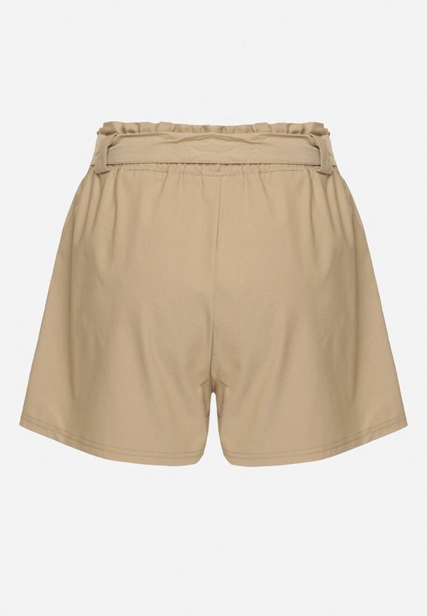 Born2be - Beżowe Szorty Bermudy z Bawełną i Wysokim Stanem Ozdobione Wiązaniem Rosavia. Okazja: na co dzień. Stan: podwyższony. Kolor: beżowy. Materiał: bawełna. Wzór: aplikacja. Styl: casual