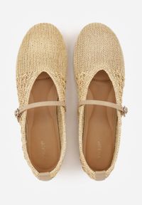 Renee - Beżowe Balerinki Mary Jane VICES z Plecionki z Cholewką z Wycięciem V Corramora. Okazja: na co dzień. Zapięcie: pasek. Kolor: beżowy. Szerokość cholewki: normalna. Wzór: haft. Styl: boho, casual #8