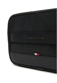 TOMMY HILFIGER - Tommy Hilfiger Kosmetyczka Travel Washbag AM0AM13526 Czarny. Kolor: czarny. Materiał: materiał #3