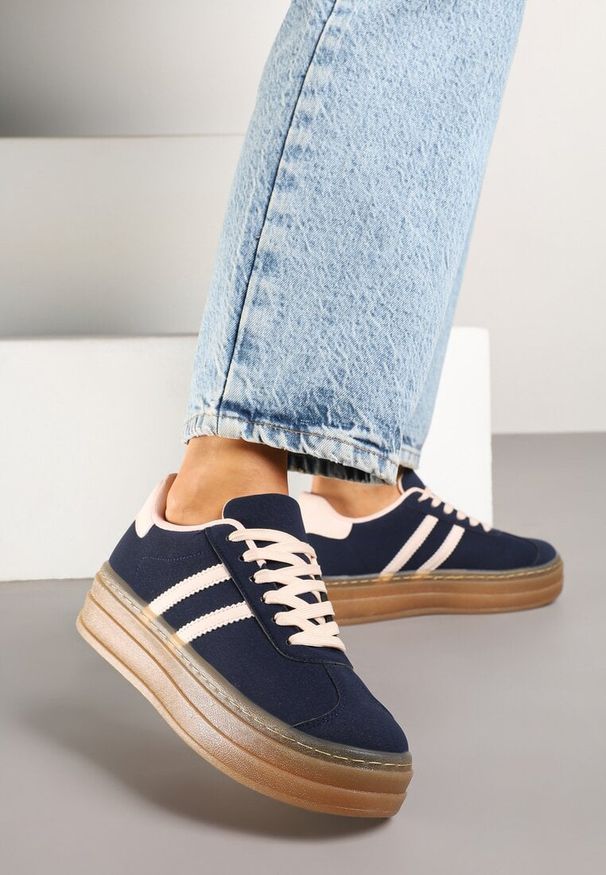 Born2be - Granatowe Sneakersy na Grubej Podeszwie z Ozdobnym Wzorem Felimala. Okazja: na co dzień. Kolor: niebieski. Materiał: jeans