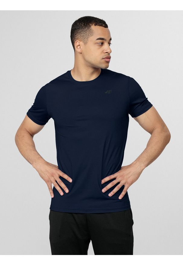4f - Koszulka treningowa slim szybkoschnąca męska. Kolor: niebieski. Materiał: skóra, dzianina