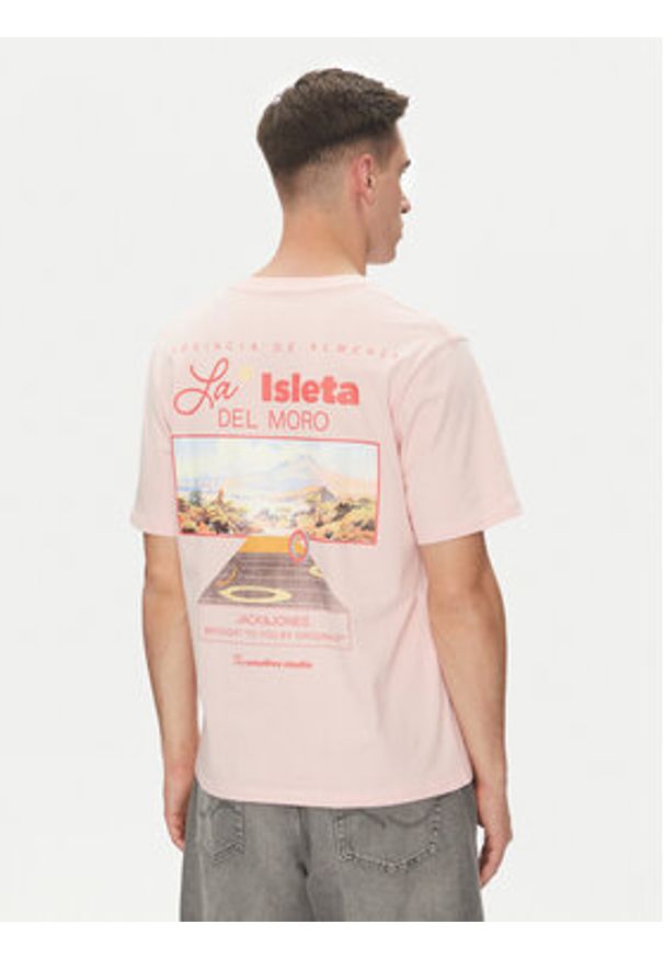 Jack & Jones - Jack&Jones T-Shirt Almeria 12276785 Różowy Relaxed Fit. Kolor: różowy. Materiał: bawełna