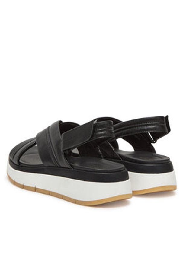 Clarks Sandały Tuscan Cross 26182233 Czarny. Kolor: czarny. Materiał: skóra