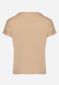 Born2be - Beżowy Bawełniany T-shirt Nietoperz Ozdobiony Cyrkoniami Rinada. Kolor: beżowy. Materiał: bawełna. Wzór: aplikacja. Styl: klasyczny