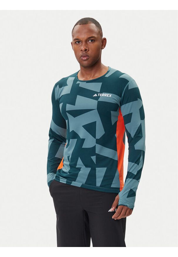 Adidas - adidas Bielizna termoaktywna górna Multi Synthetic Base Layer JP2756 Zielony Regular Fit. Kolor: zielony. Materiał: syntetyk