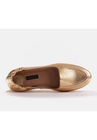 Marco Shoes Baleriny damskie z gumką w cholewce złoty. Kolor: złoty. Szerokość cholewki: normalna #5