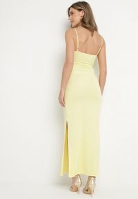 Born2be - Żółta Sukienka Dopasowana na Ramiączkach z Wycięciami pod Biustem i Metalowymi Detalami Galentia. Okazja: na co dzień. Kolor: żółty. Długość rękawa: na ramiączkach. Styl: casual, klasyczny #3