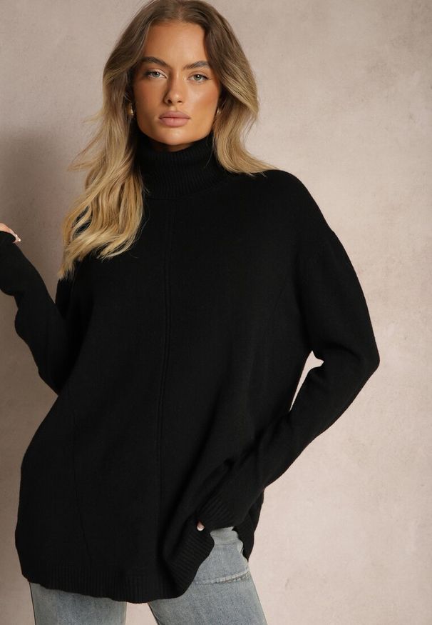 Renee - Czarny Golf o Fasonie Klasycznego Swetra z Domieszką Kaszmiru Rorilaine. Okazja: na co dzień. Typ kołnierza: golf. Kolor: czarny. Materiał: kaszmir. Długość rękawa: długi rękaw. Długość: długie. Wzór: aplikacja. Styl: klasyczny