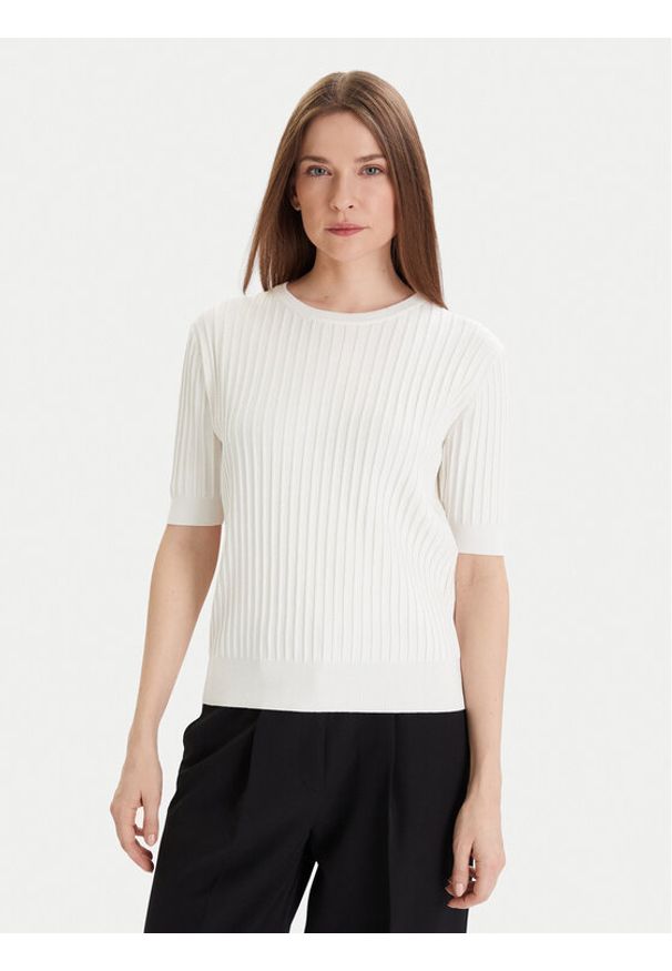 Tatuum Sweter Bazo T2501.046 Écru Regular Fit. Kolor: kremowy. Materiał: bawełna