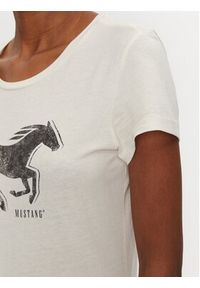 Mustang T-Shirt Loa 1015450 Biały Slim Fit. Kolor: biały. Materiał: bawełna #3