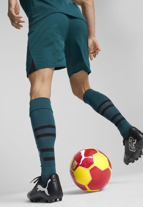 Puma - Szorty meczowe RC Lens 2024/25. Kolor: biały, wielokolorowy, zielony. Sport: piłka nożna