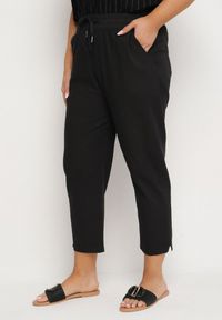 Born2be - Czarne Spodnie z Bawełny ze Sznurkami Izeleina. Okazja: na co dzień. Kolor: czarny. Materiał: bawełna. Styl: casual