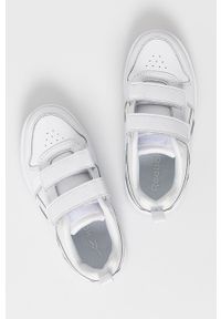 Reebok Classic Buty dziecięce FV2392 kolor biały. Zapięcie: rzepy. Kolor: biały. Materiał: guma. Model: Reebok Classic #2