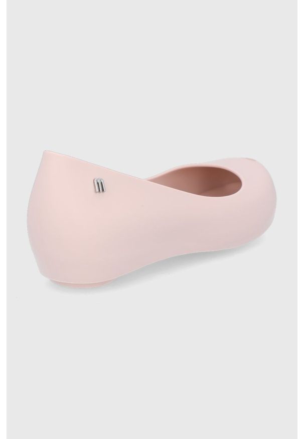 melissa - Melissa - Baleriny Ultragirl Basic II. Nosek buta: okrągły. Kolor: różowy. Materiał: kauczuk, guma. Obcas: na obcasie. Wysokość obcasa: niski