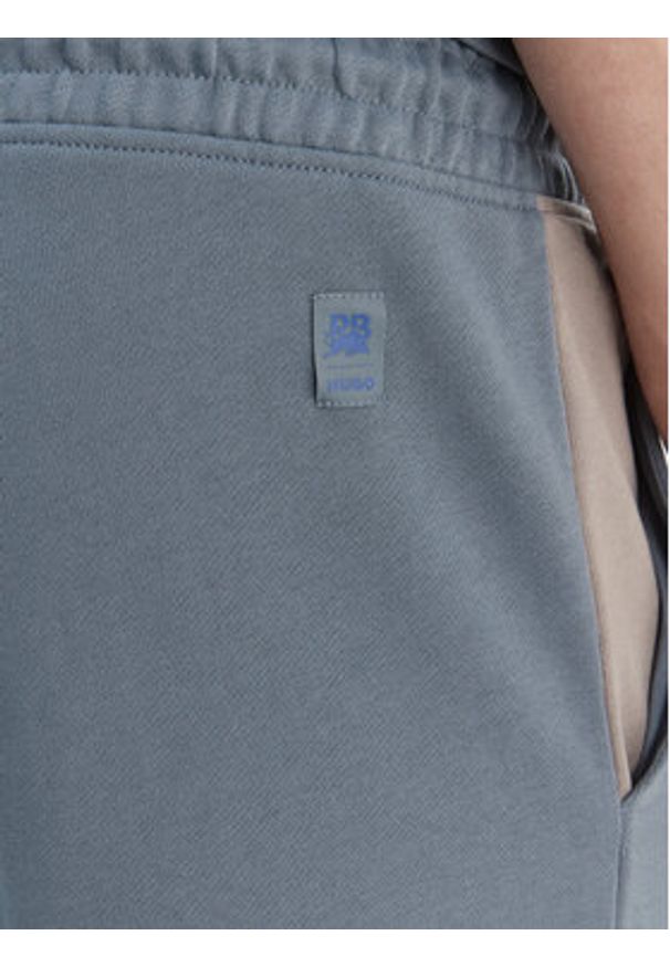 Hugo - HUGO Szorty materiałowe Despen_RB 50559712 Szary Relaxed Fit. Kolor: szary. Materiał: bawełna