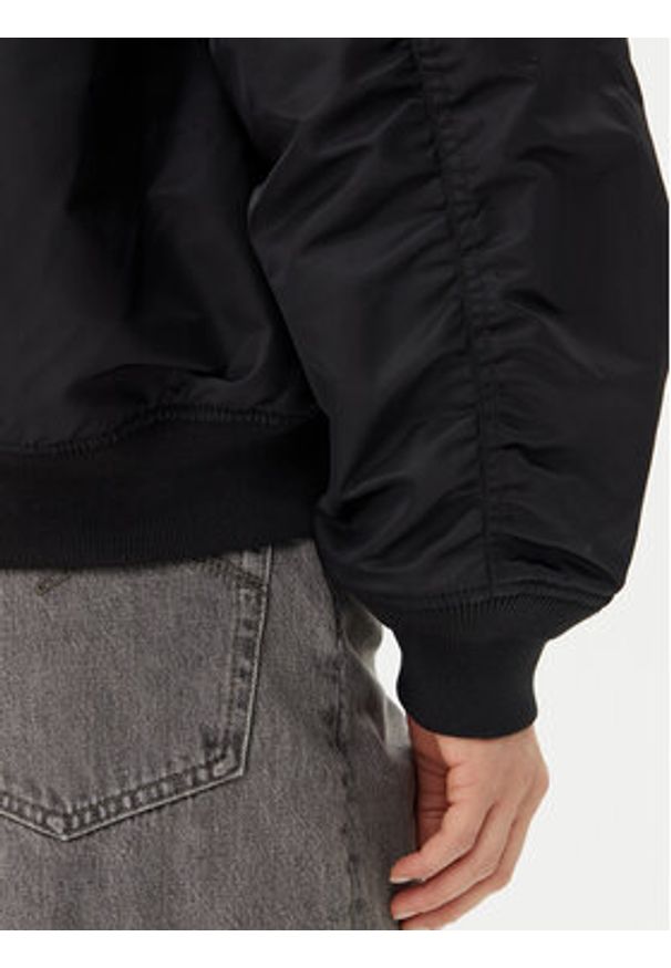 G-Star RAW - G-Star Raw Kurtka bomber Macro D25989-C143 Czarny Oversize. Kolor: czarny. Materiał: syntetyk