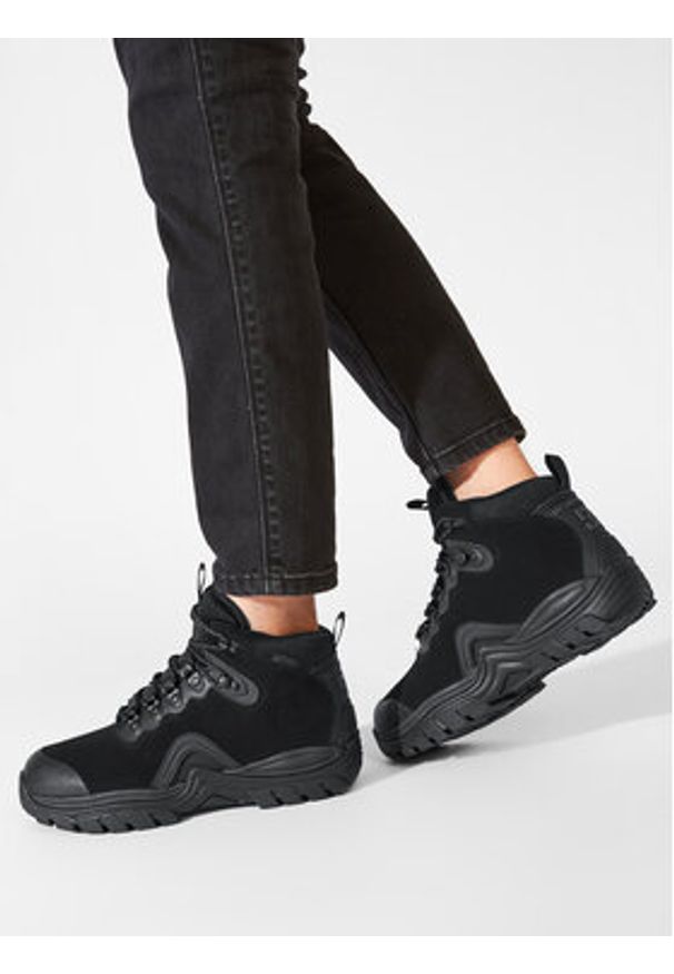 DC Shoes Trapery Navigator ADYB100017 Czarny. Kolor: czarny. Materiał: skóra, syntetyk