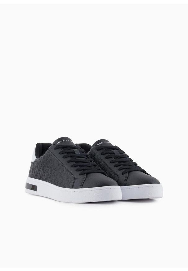 Armani Exchange - Kapcie ARMANI EXCHANGE XM000140 AF1191 Czarny. Kolor: czarny. Materiał: syntetyk, tkanina. Styl: sportowy. Sport: turystyka piesza