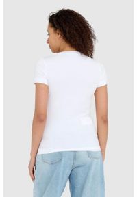 Guess - GUESS Biały damski t-shirt bawełniany Mini Triangle Tee, Rozmiar XXL. Kolor: biały. Materiał: bawełna #5