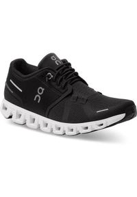 Buty do biegania damskie On Running Cloud 5 Czarne. Kolor: czarny, biały, wielokolorowy. Materiał: tkanina. Sport: bieganie