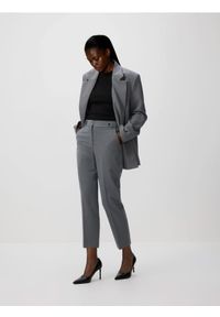 Reserved - Spodnie w kant - ciemnoszary. Kolor: szary. Materiał: tkanina, wiskoza