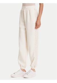 Guess Spodnie dresowe V5YB02 KB3P2 Écru Regular Fit. Materiał: bawełna #1