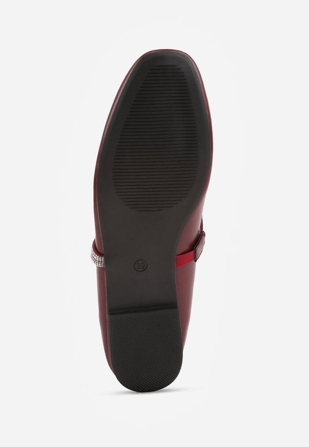 Renee - Bordowe Balerinki w Stylu Mary Jane z Paskiem z Cyrkoniami Cireris. Okazja: na imprezę. Zapięcie: pasek. Kolor: czerwony. Materiał: jeans. Styl: klasyczny, elegancki