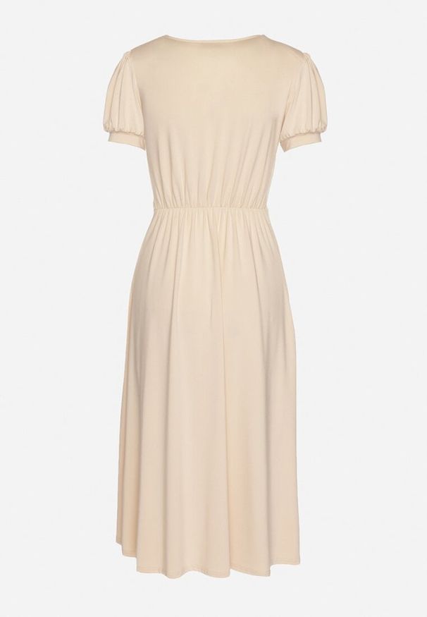 Born2be - Jasnobeżowa Sukienka Rozkloszowana z Wiskozą z Poduszkami w Ramionach Awerla. Okazja: na co dzień. Typ kołnierza: dekolt w kształcie V. Kolor: beżowy. Materiał: wiskoza. Długość rękawa: krótki rękaw. Styl: casual, elegancki, klasyczny