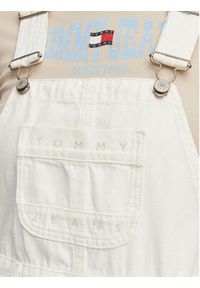 Tommy Jeans Sukienka jeansowa Logo Pocket Dungaree DW0DW22002 Biały Regular Fit. Kolor: biały. Materiał: bawełna #3