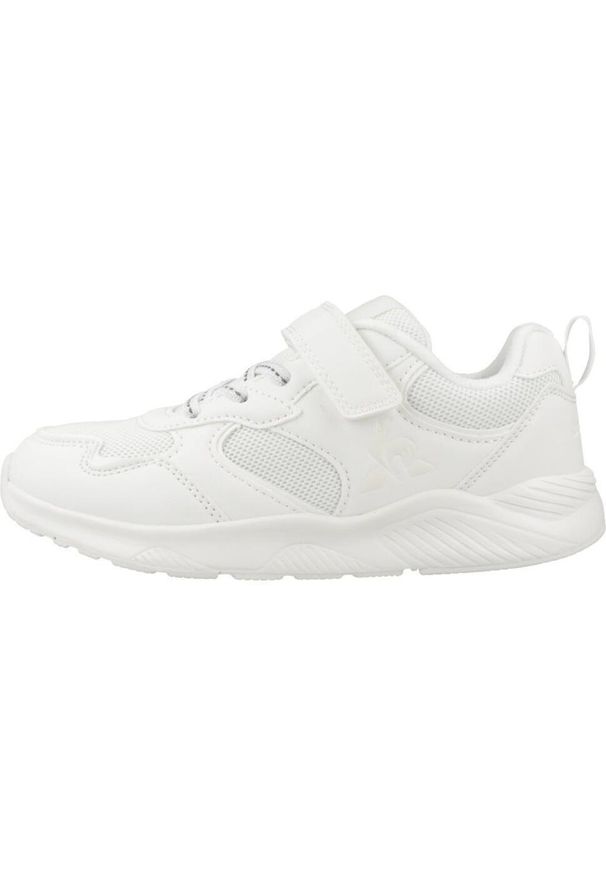 Le Coq Sportif - Kapcie LE COQ SPORTIF LCS RUNNER PS Biały. Kolor: biały. Materiał: syntetyk, tkanina. Sport: turystyka piesza