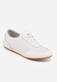 Born2be - Białe Perforowane Sneakersy z Zamszu Naturalnego ze Skórzaną Wkładką Mezlea. Okazja: na co dzień, do pracy. Kolor: biały. Materiał: skóra, zamsz #7
