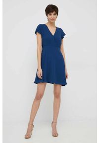 Pepe Jeans sukienka kolor granatowy mini rozkloszowana. Kolor: niebieski. Materiał: tkanina. Wzór: gładki. Długość: mini #5