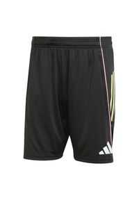 Adidas - Szorty treningowe Juventus Turyn 2025/26. Kolor: czarny. Sport: piłka nożna