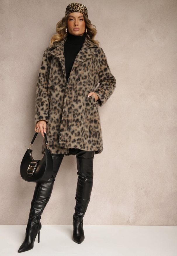 Renee - Beżowy Panterkowy Płaszcz Dwurzędowy z Wsuwanymi Kieszeniami Niarelith. Okazja: na co dzień. Kolor: beżowy. Materiał: jeans. Styl: casual, elegancki