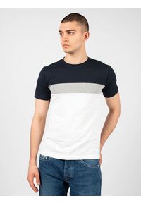 Geox T-shirt "Sustainable" | M2510F T2870 | Sustainable | Mężczyzna | Biały, Szary, Granatowy. Okazja: na co dzień. Kolor: niebieski, biały, wielokolorowy, szary. Materiał: bawełna. Wzór: nadruk. Styl: casual #4