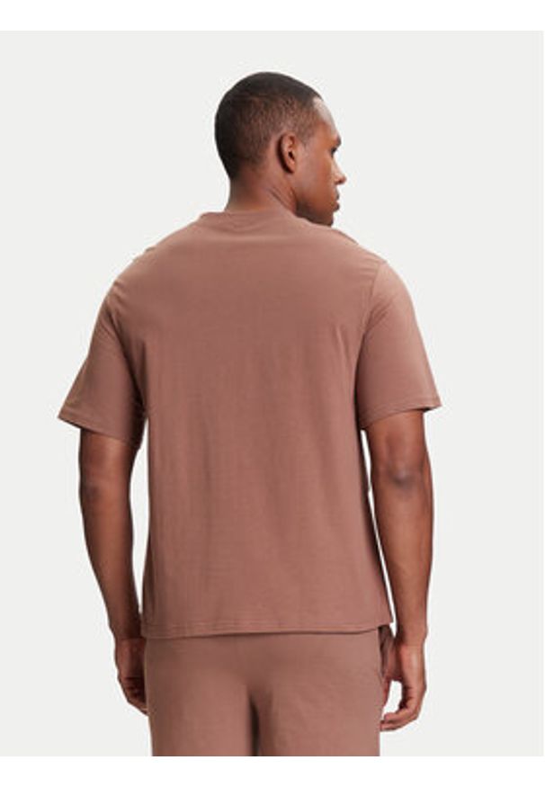United Colors of Benetton - United Colors Of Benetton T-Shirt 30964M01W Beżowy Regular Fit. Kolor: beżowy. Materiał: bawełna