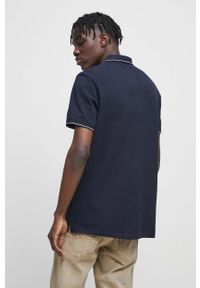 medicine - Medicine polo męskie kolor granatowy gładki. Typ kołnierza: polo. Kolor: niebieski. Materiał: dzianina. Długość: krótkie. Wzór: gładki #2