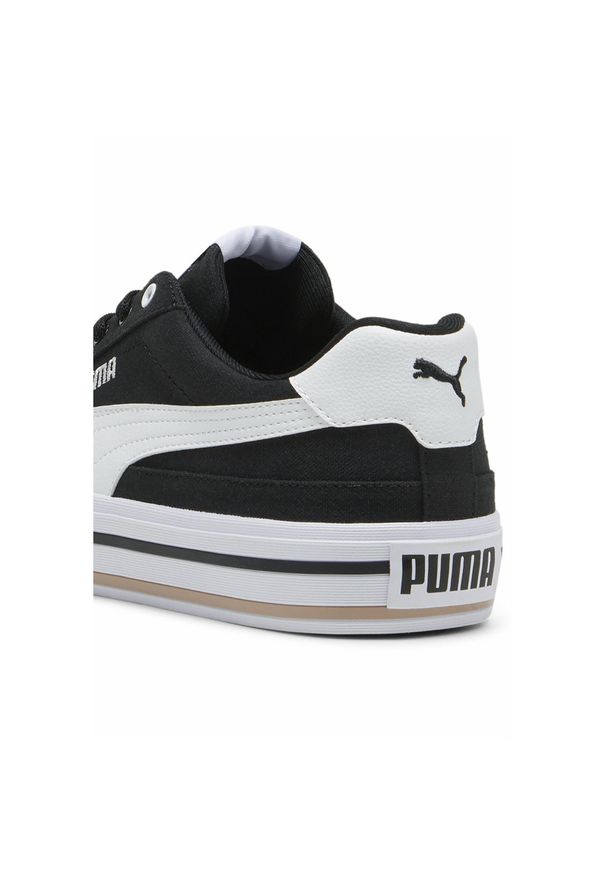 Puma - Sneakersy unisex Court Classic Vulcanised Formstrip PUMA Black White. Kolor: czarny, wielokolorowy, biały. Sport: turystyka piesza