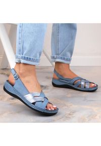Skórzane sandały damskie płaskie niebieskie T.Sokolski L22-521. Kolor: niebieski. Materiał: skóra #7