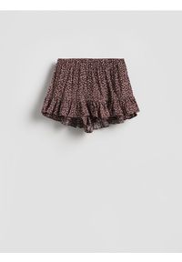 Reserved - Szorty w groszki - ciemnobrązowy. Kolor: brązowy. Materiał: wiskoza. Wzór: grochy #1