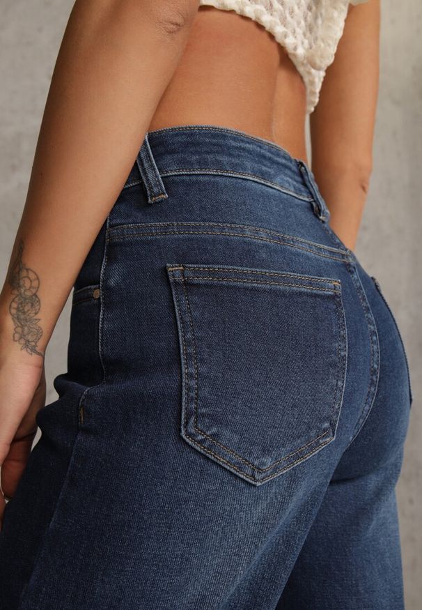 Renee - Niebieskie Jeansy Wide Leg Regular Waist z Bawełną i Domieszką Wiskozy Petocea. Kolor: niebieski