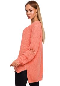 MOE - Luźny asymetryczny sweter oversize z modnymi dziurami. Materiał: jeans, akryl. Długość: krótkie #2