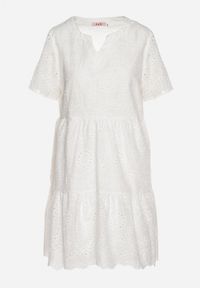 Born2be - Biała Haftowana Bawełniana Sukienka z Ażurowym Wzorem Lumoreline. Okazja: na co dzień, na spacer. Kolor: biały. Materiał: bawełna. Wzór: haft, ażurowy. Sezon: lato. Typ sukienki: proste. Styl: casual, elegancki #2