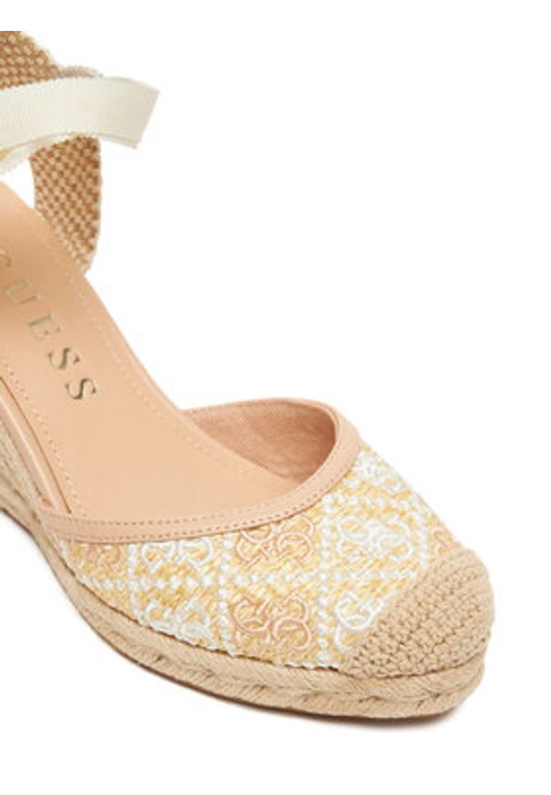 Guess Espadryle FLJCRY FAL04 Beżowy. Kolor: beżowy. Materiał: skóra