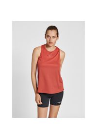 Damski tank top Hummel TE Tola. Kolor: czerwony. Materiał: materiał. Sport: fitness, piłka nożna