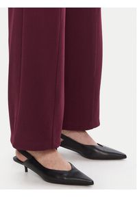 Rinascimento Spodnie materiałowe CFC0125304003 Bordowy Regular Fit. Kolor: czerwony. Materiał: syntetyk #5