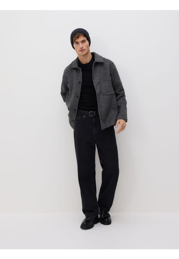 Reserved - Koszula comfort z dodatkiem wełny - ciemnoszary. Kolor: szary. Materiał: wełna